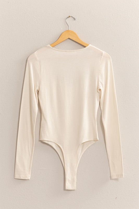Long Sleeve Sweetheart Neck Bodysuit- Cream